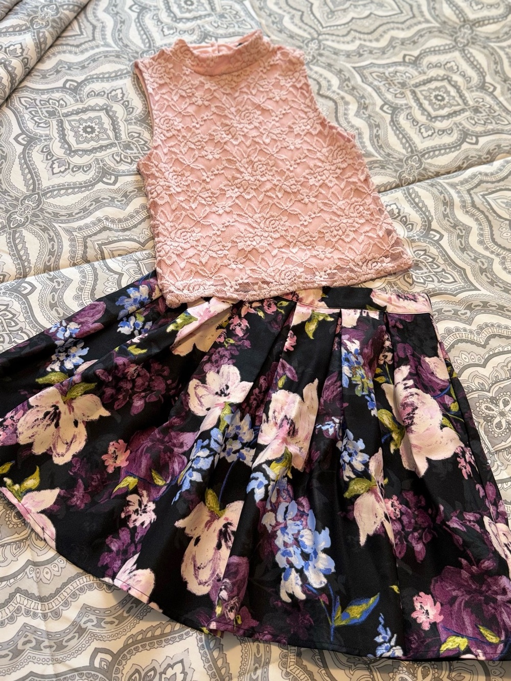 lilt Floral Print Set in Pink, Purple and Black